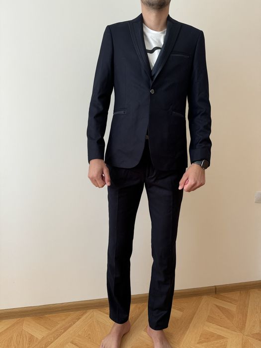 Костюм класичний чоловічий трійка синього кольору