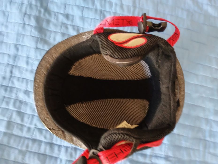Kask narciarski dziecięcy