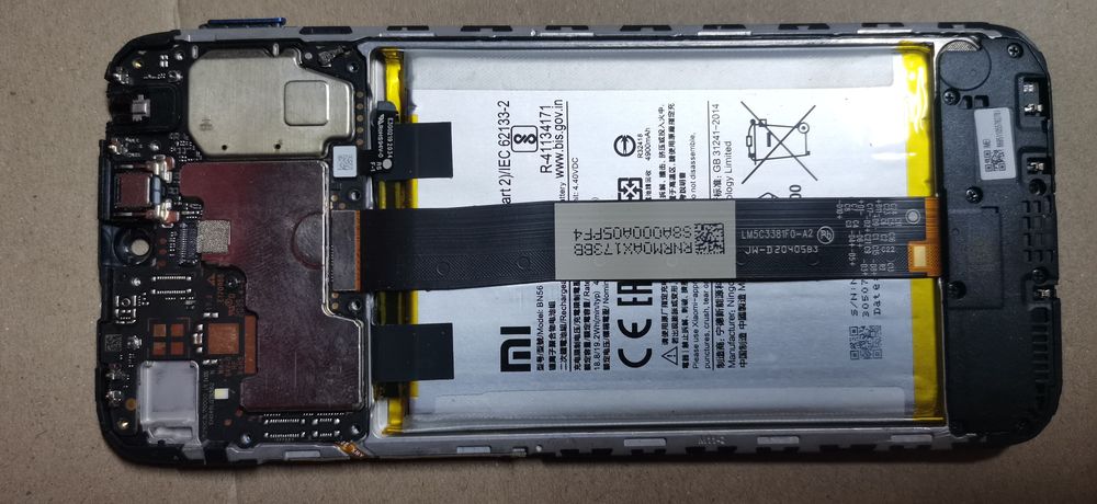 Телефон Xiaomi Redmi