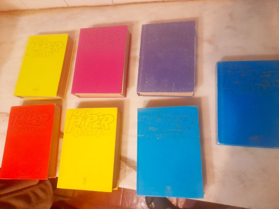 Conjunto de 7 Livros Banda Desenhada Capa Dura Hiper Disney
