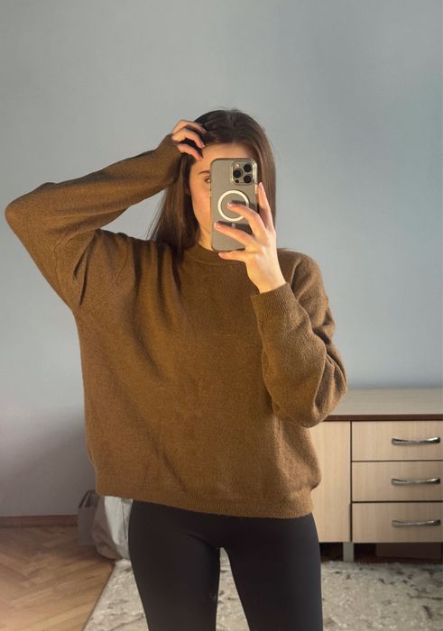 Светр H&M розмір М