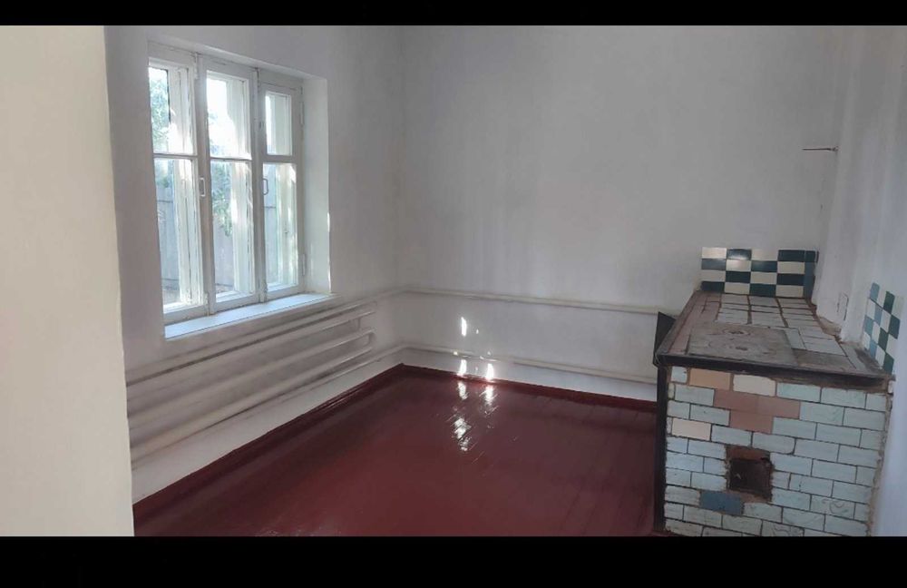 Продам частину будинку левый берег.