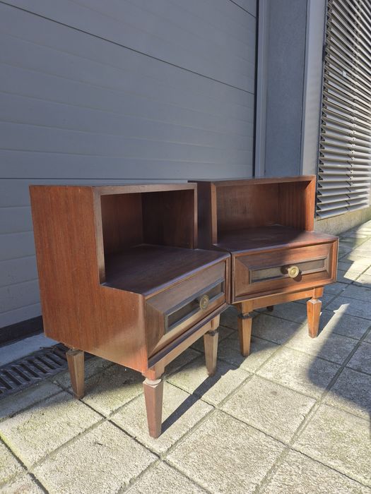 Mesinhas de cabeceira vintage