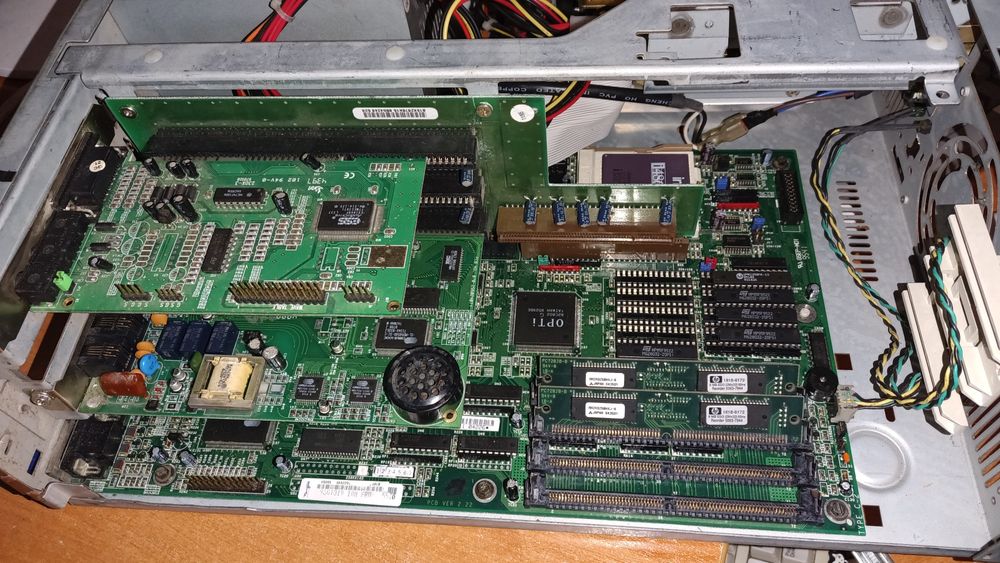 Ретро комп'ютер 486 IBM Personal Computer 330-466DX2 (КОМПЛЕКТ!)