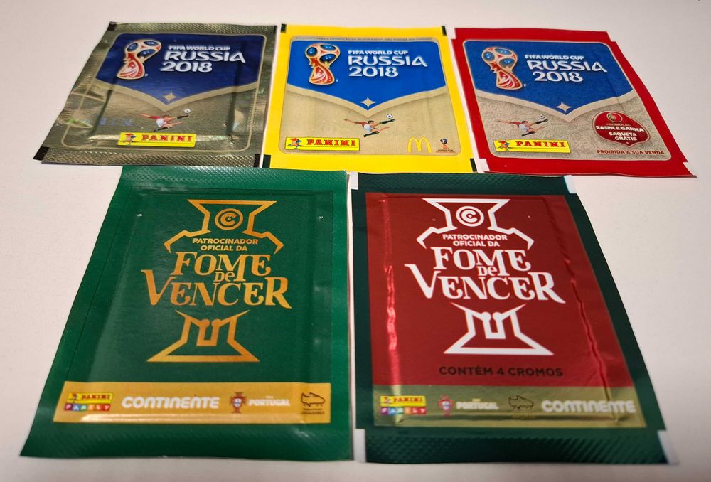 Lote de 20 saquetas de cromos fechadas Panini Europeus / Mundiais