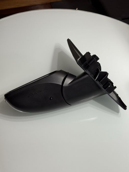 Espelho retrovisor Renault Megane III esquerdo - NOVO