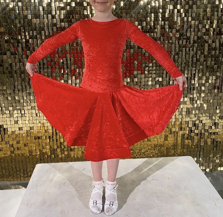 Продам сукню для бальних танців