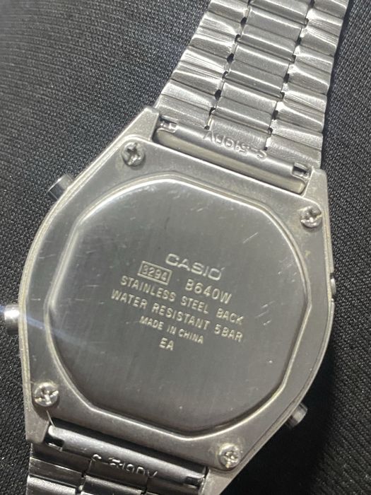 Голиник casio b640