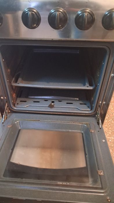 Forno 4 bicos, bojita de gas