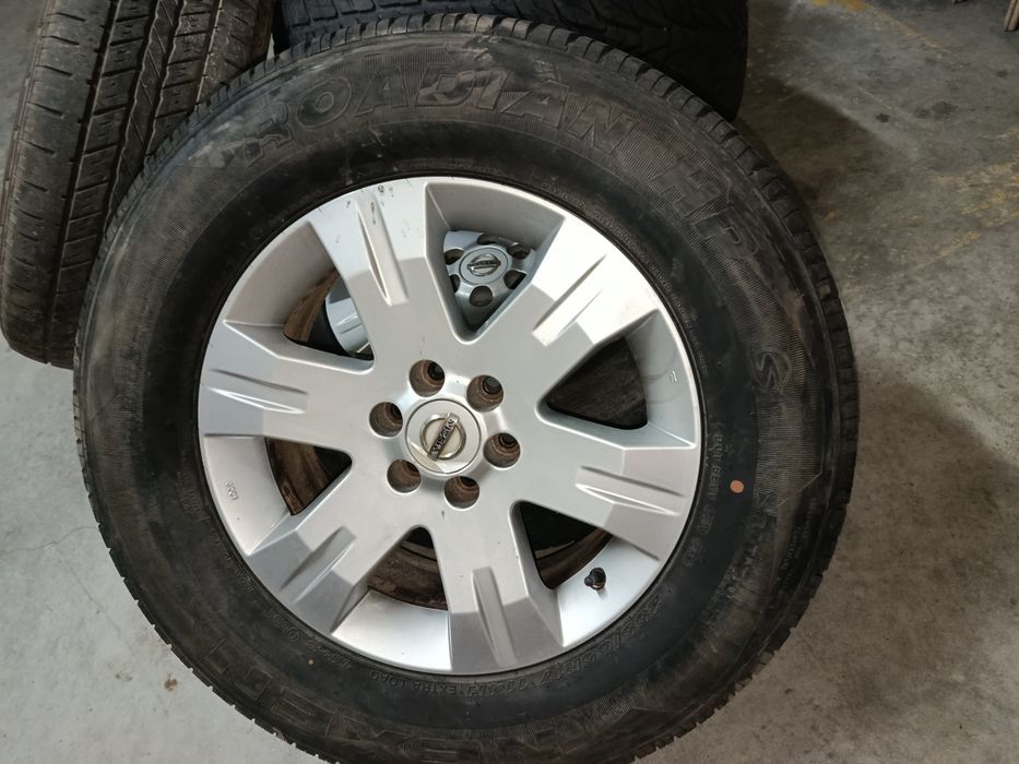 5 Jantes navara d40