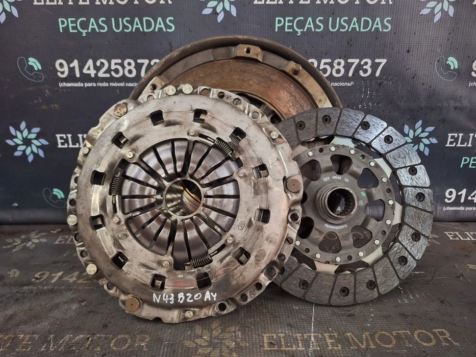 Bimassa usado BMW 118i 320i E90 E87 E81 N43B20AY N43B20 VOLANTE MOTOR