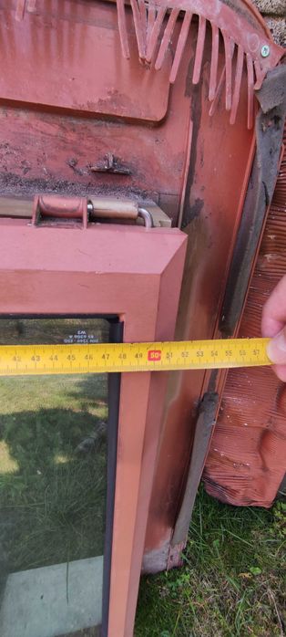 Sprzedam właz dachowy