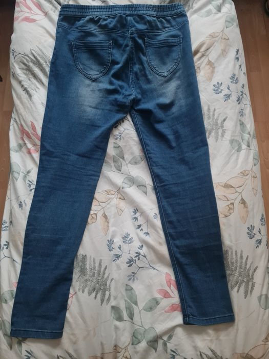 Damskie jeansy rozmiar 40