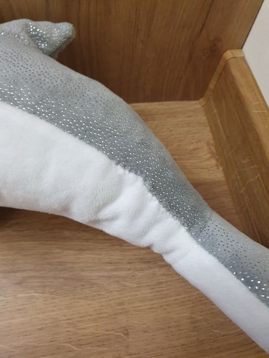 Maskotka delfin dla dzieci