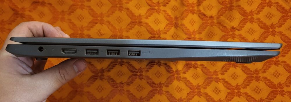 Продам Lenovo V17-IIL Core i5 10gen