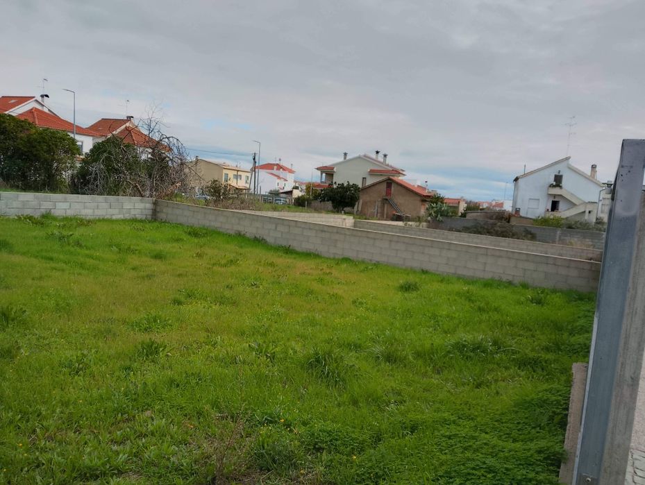 Lote urbano. Valongo, Castelo Branco