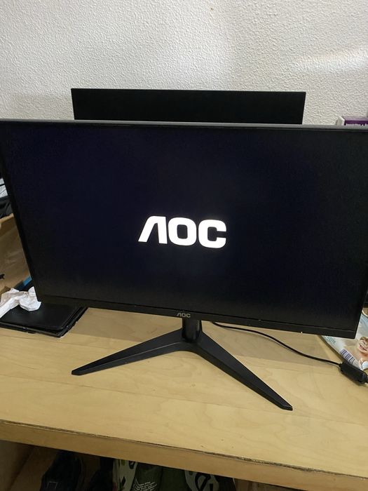 Monitor AOC semi novo