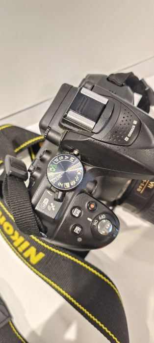 Nikon D5300 usada como nova c/2 lentes