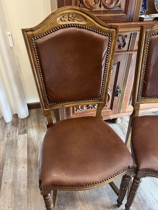 Mesa de jantar com 6 cadeiras
