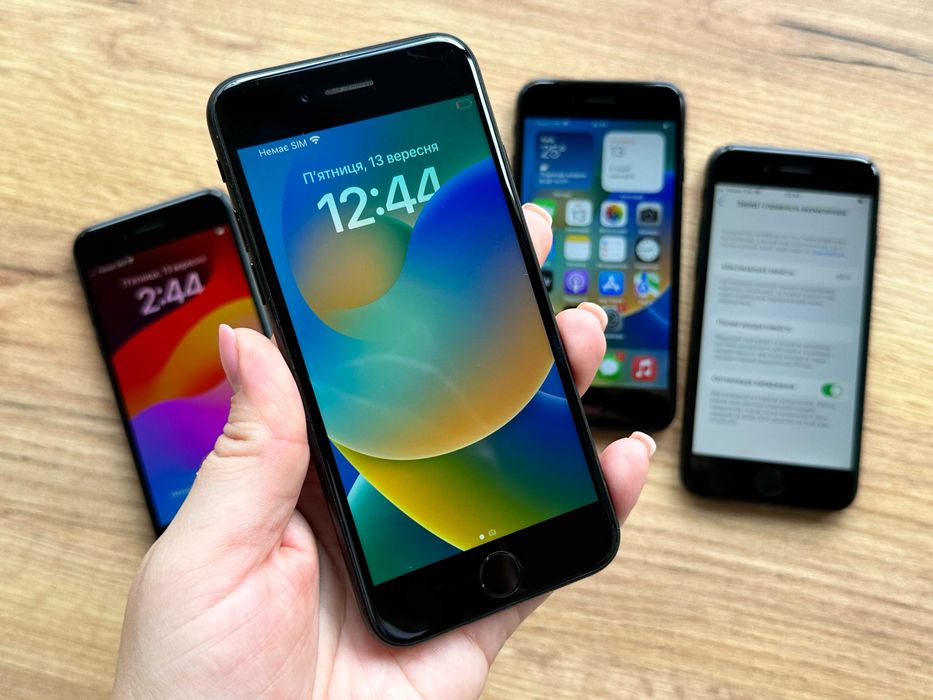 Apple Iphone SE 64 / 128Gb (2020) Neverlock Оригінал!