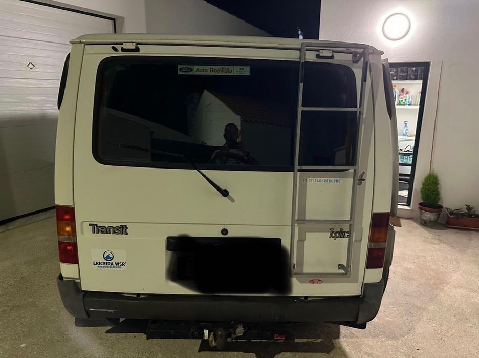 Especial dormitório - Ford Transit - Legalizada