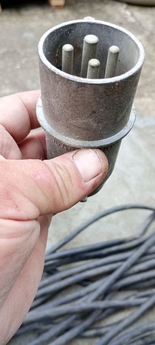 Sprzedam kabel siłowy.