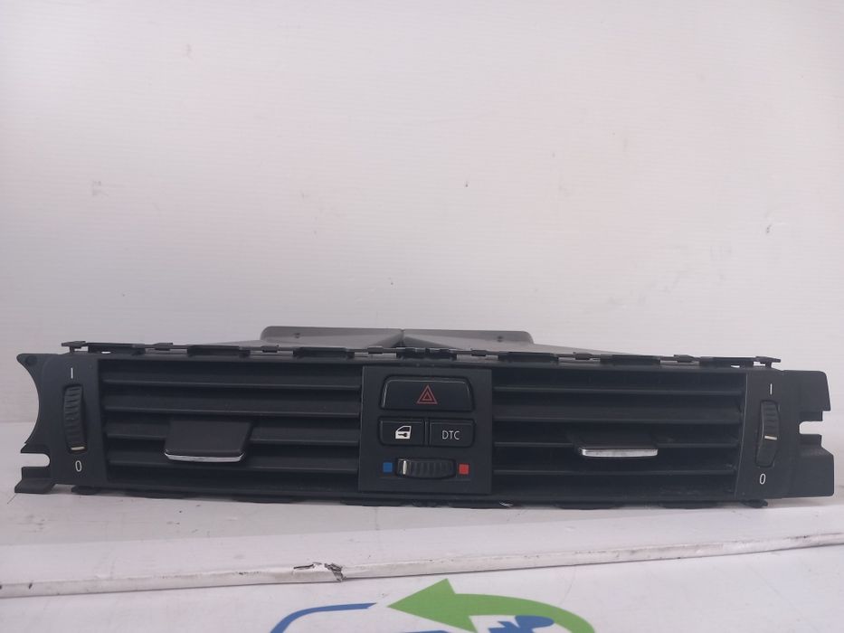 Difusor grelha ventilação sofagem painel central BMW série 3 E90 E91