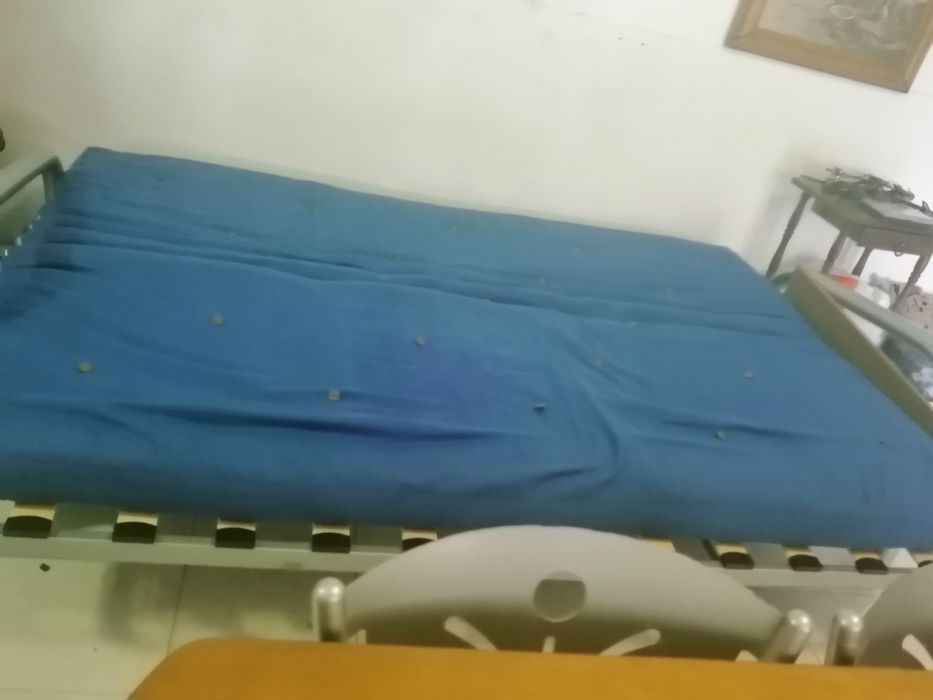 Venda de sofá, muito confortavel