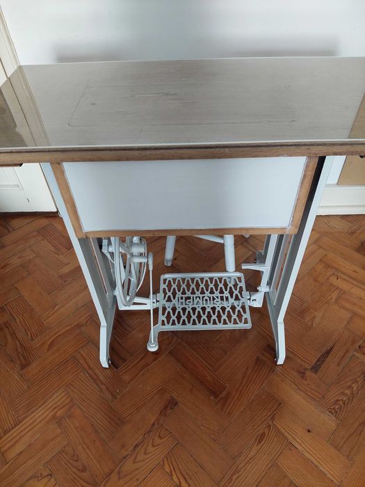 Mesa de apoio,   secretária , vintage