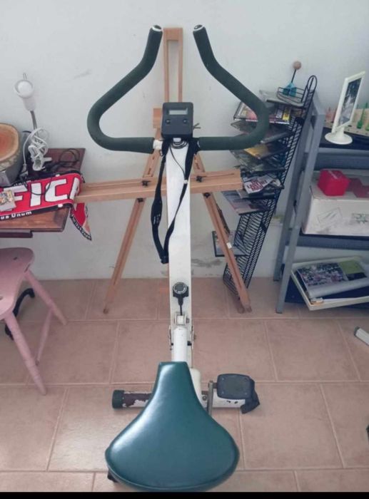 Bicicleta (de casa) elíptica antiga