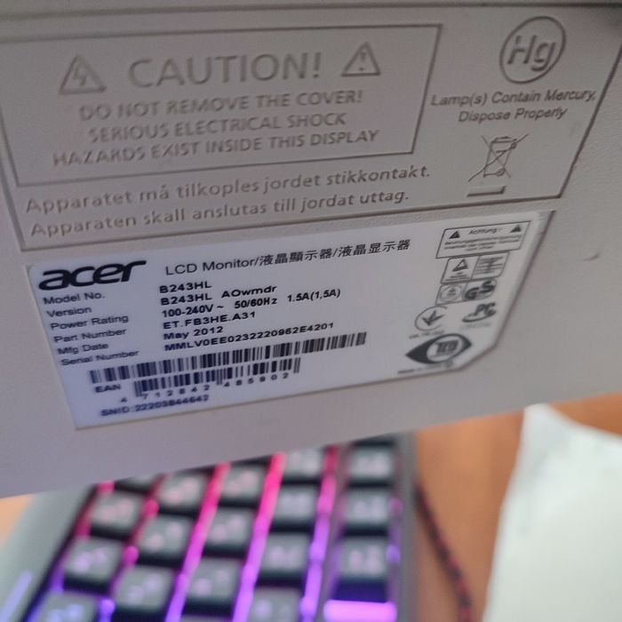 Монітор Асеr B243 HL/24" Вбудовані колонки 2х2W
Стан справний, без зау