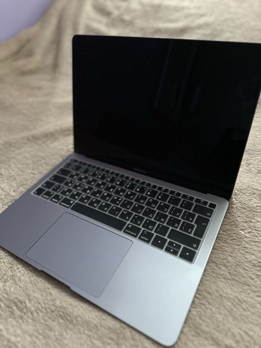 Macbook Air (2019 рік)