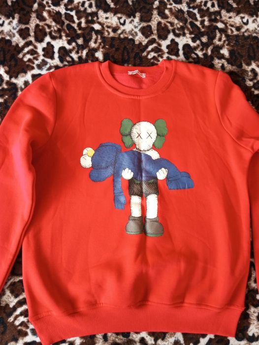 Розпродажа, женские влискы, пижамные кофты.