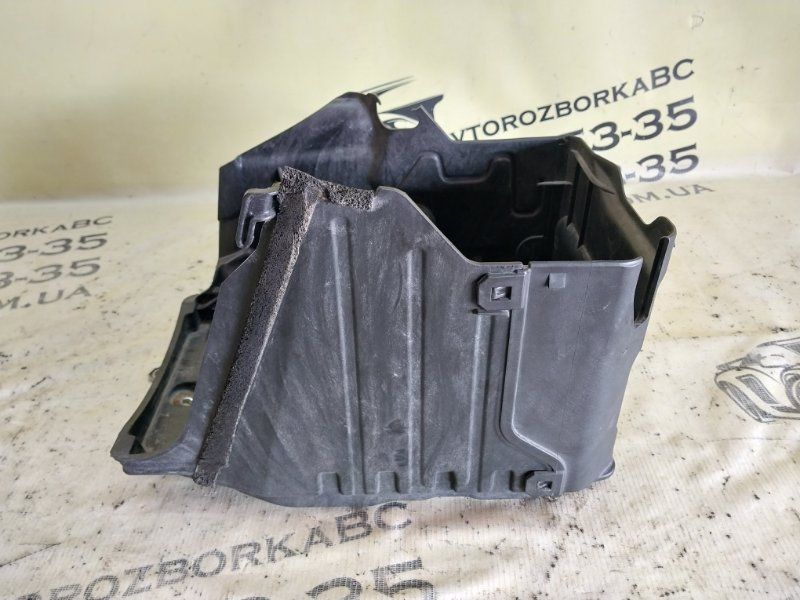 Полка акумулятора Land Rover Evoque 2016