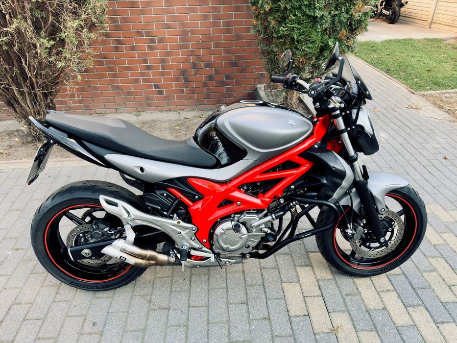 Suzuki