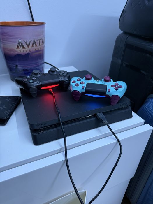 playsation 4 com 2 comandos