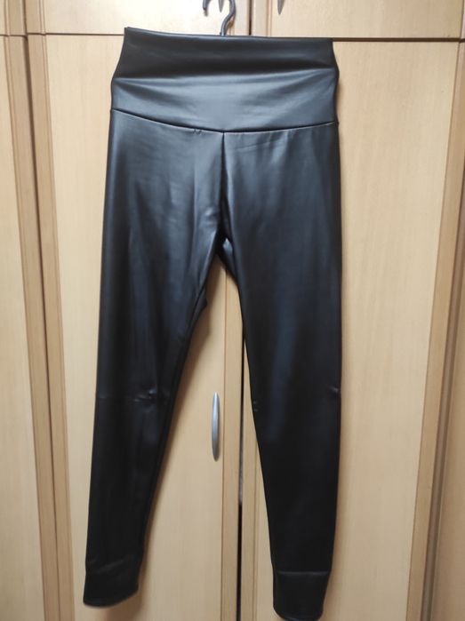 Кожаные женские брюки на флисе