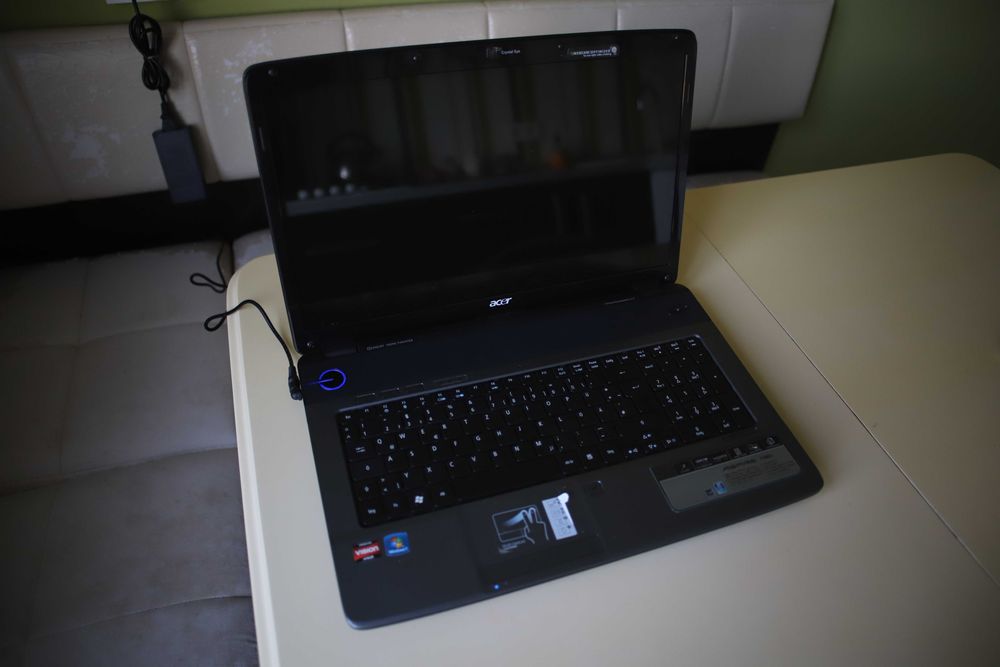ноутбук Acer Aspire 7540G