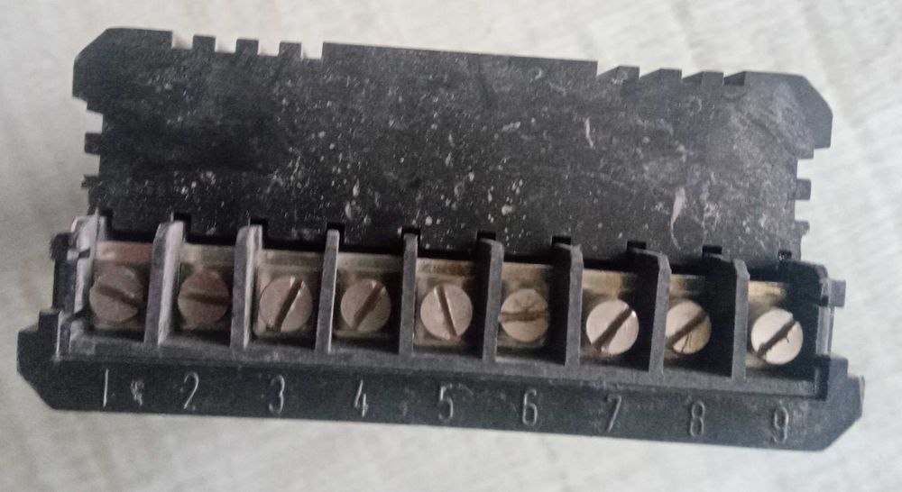 Regulator temperatury RE9 - 2440 LUMEL