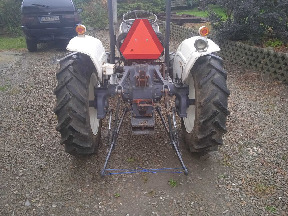 ciągnik 4x4 Mitsubishi kumiai st2640 26km