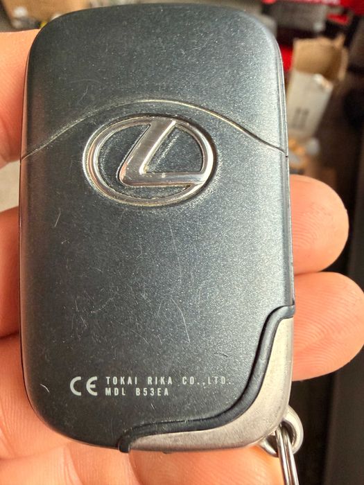 Kluczyk smart Lexus B53EA