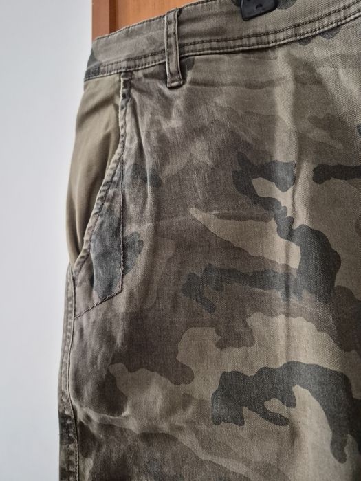 Calças Camuflado Skinny Tamanho 44