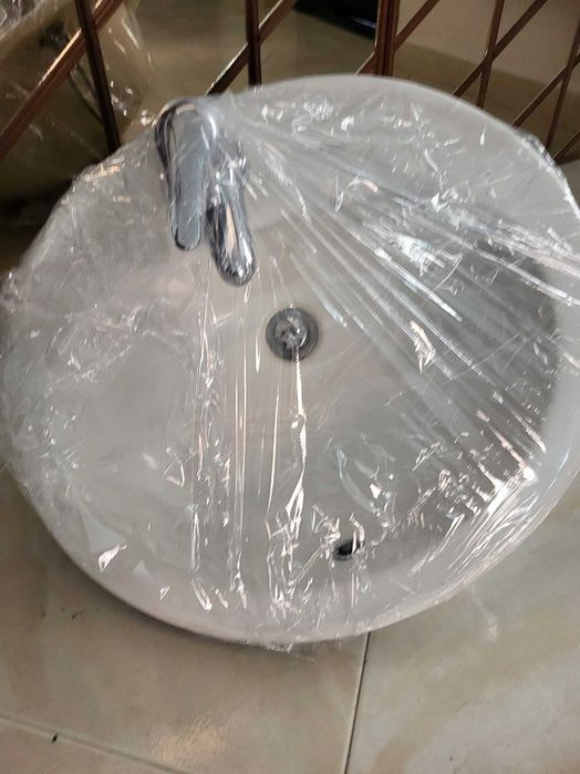 Bathroom Washbasin483124637996820480