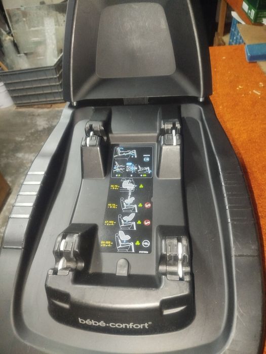 Base FamilyFix 3 bebe Confort / maxi cosi