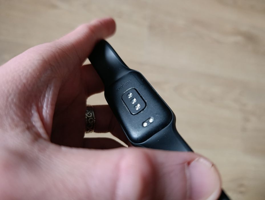 Фитнес трекер Xiaomi mi band 8 active рабочие