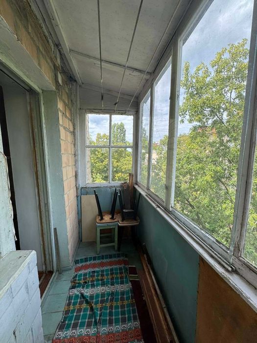 2 кімн., квартира в цегляному будинку, пр. Левка Лук'яненка