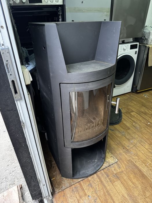 Німецький камін твердопаливний