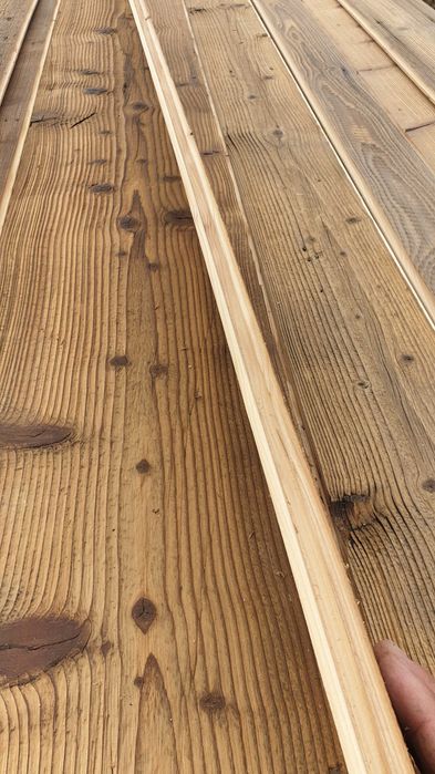 Stare deski szczotkowane piórowpust