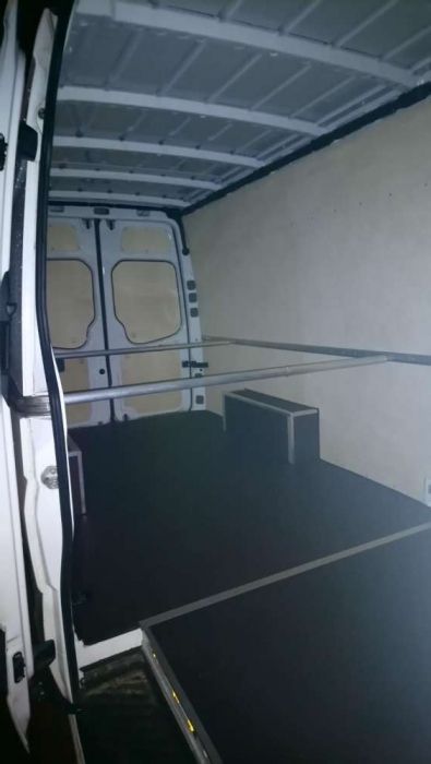 Drążki aluminiowe mocowania ładunków do listw aluminiowych waskich