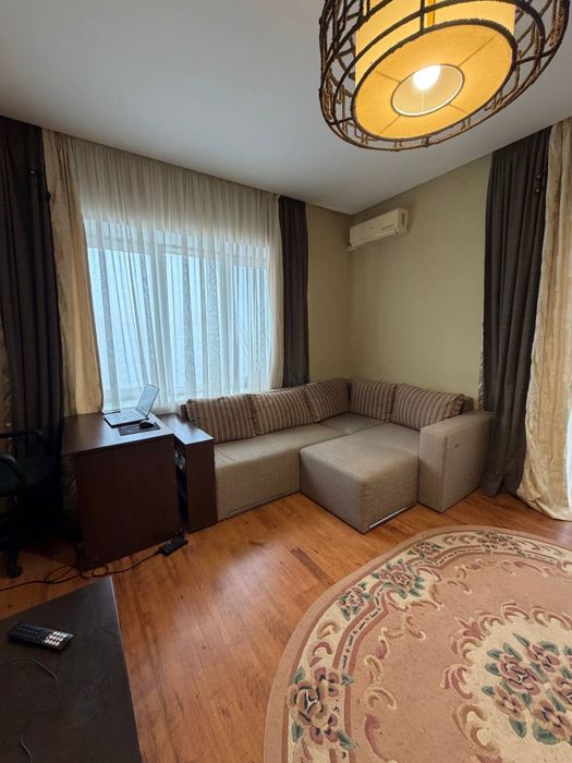 Продам 2 кімнатну квартиру.